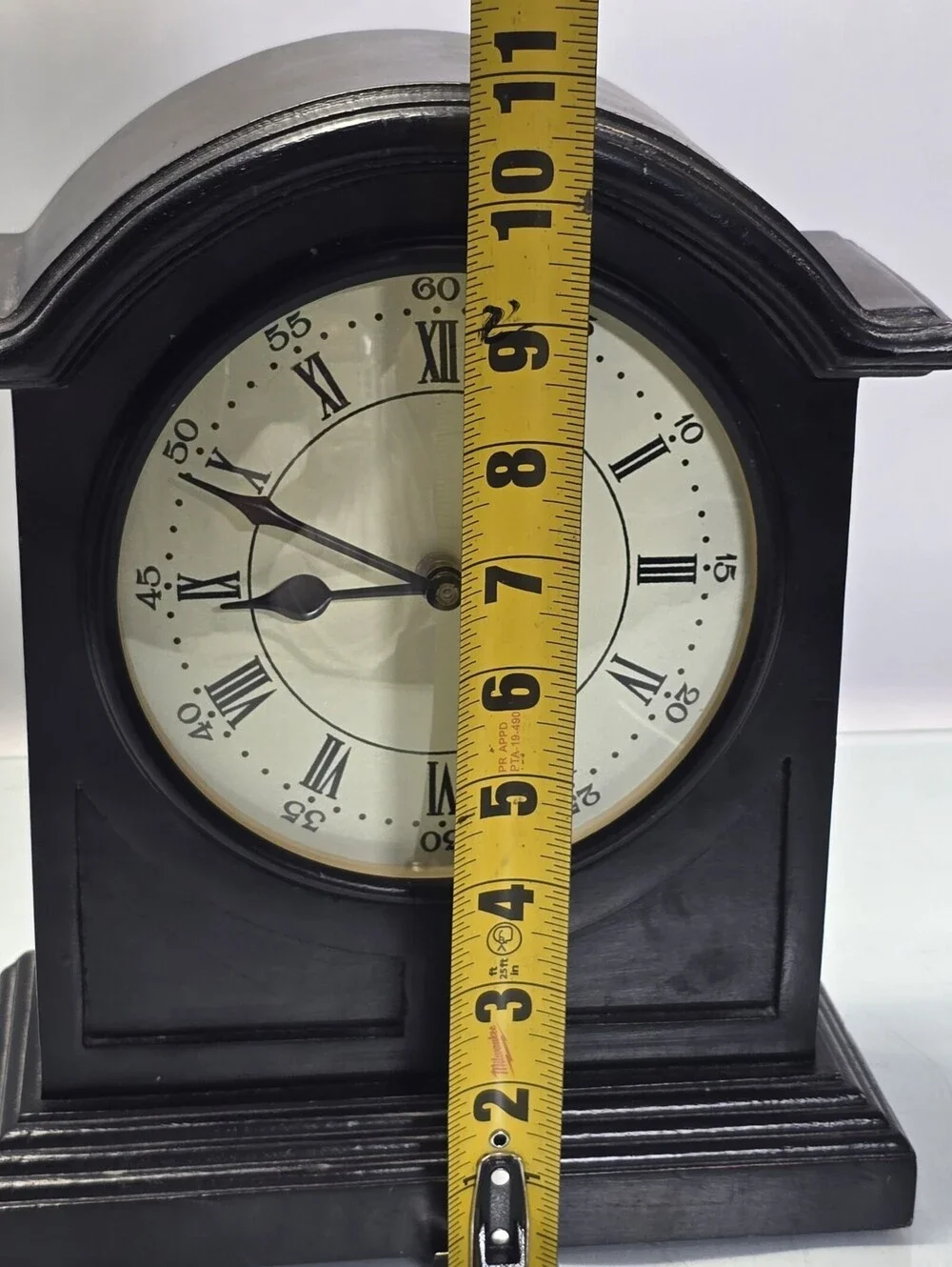 Black Arched Mantel Clock Roman Dial Quartz AA Battery Table Shelf Decor India